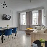 Premium Old Town
