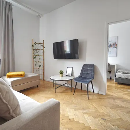 Premium Old Town Apartment *