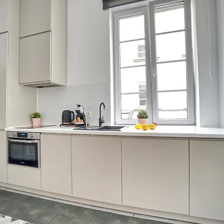 Premium Old Town Apartment