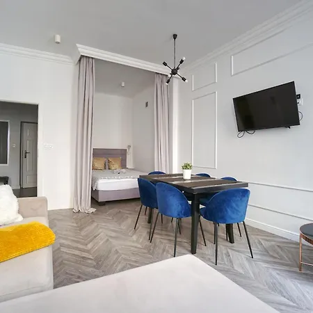 アパート Premium Old Town ワルシャワ